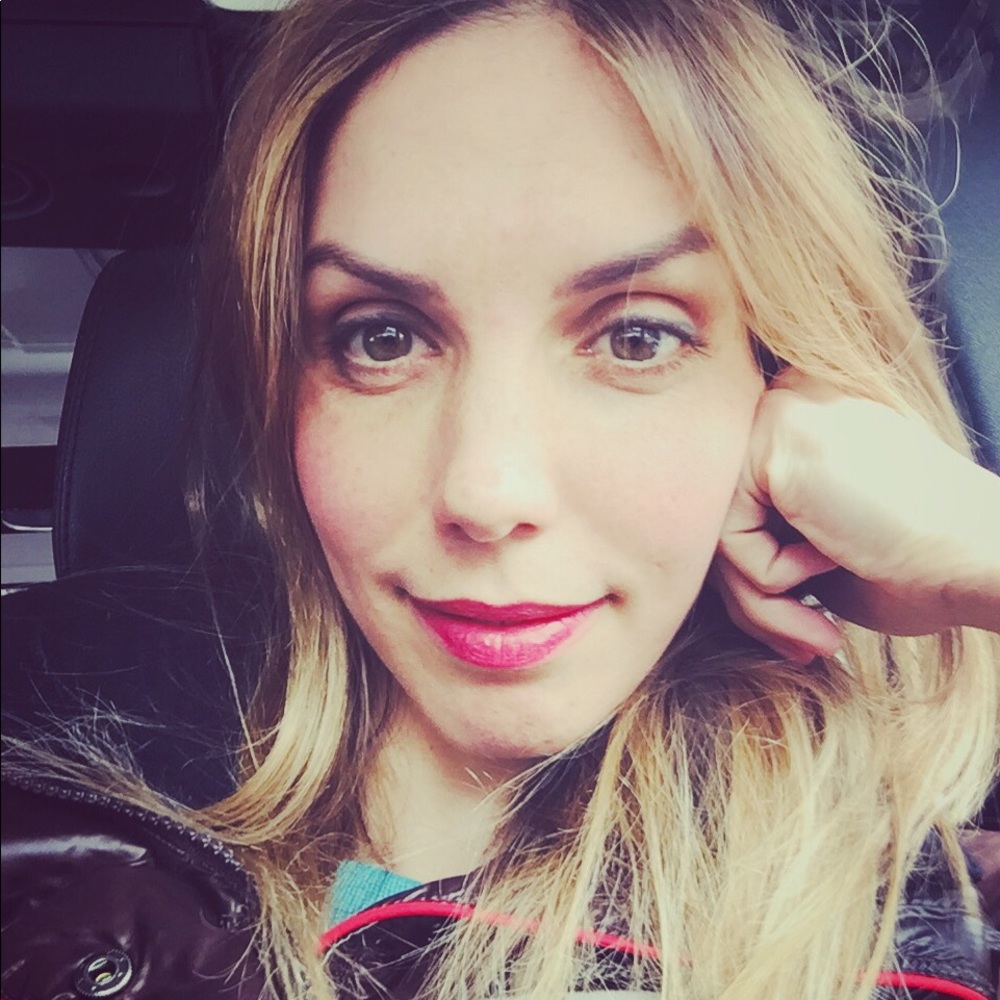 Meet your Posher, Christina